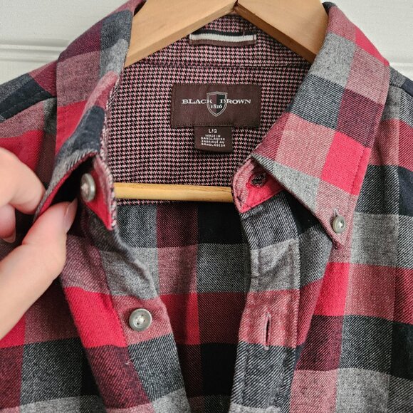 Men's Black Brown 1826 - Size L - Red, Grey &Black Plaid Flannel Button Up Shirt - Picture 2 of 9